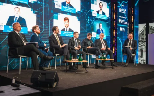 Zdjęcie przedstawiające panelistów na konferencji SECP